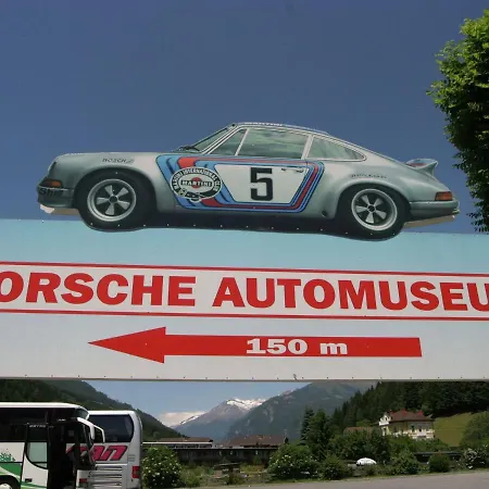 Holiday Home In Gmuend With Garden 別荘 Gmünd