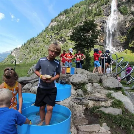 Holiday Home In Gmuend With Garden *